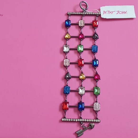 Betsey Johnson Jewelry - Nwt Betsey Johnson bracelet